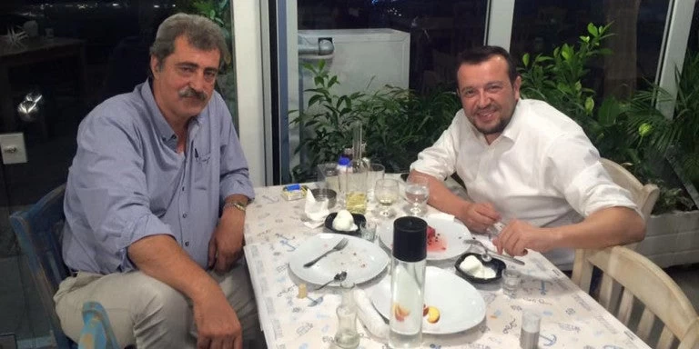 Τώρα «ξεκουράζονται» οι υπουργοί του ΣΥΡΙΖΑ σε ψαροταβέρνα στο Μοσχάτο
